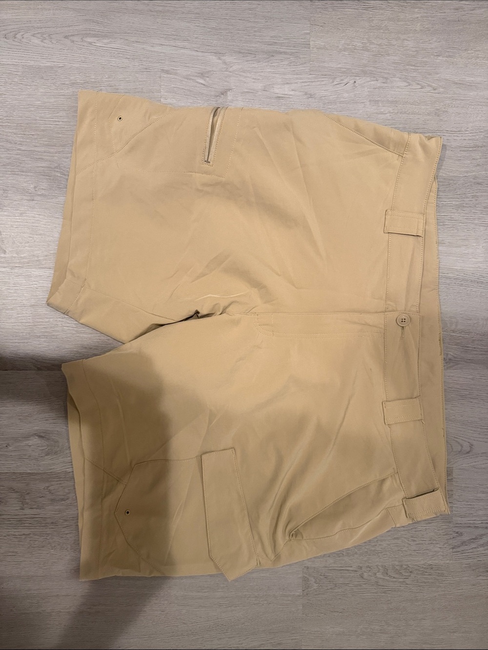 Bass Pro Shops Khaki Flat-Front Men's Shorts